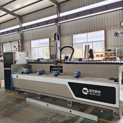 Perfil de aluminio 3 + 1 Centros de mecanizado CNC longitud de trabajo es 3200mm con cambio automático de herramientas