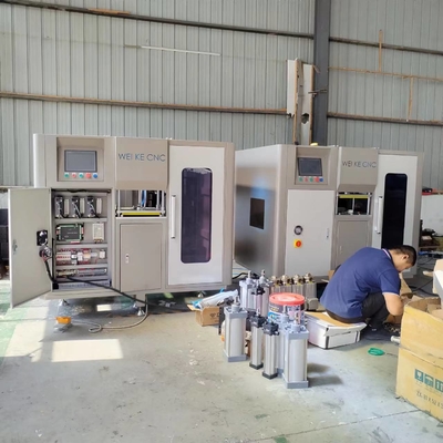 Máquina de fresado de extremo de aluminio CNC de 1,6 m Máquina de ventanas y puertas de 3000w