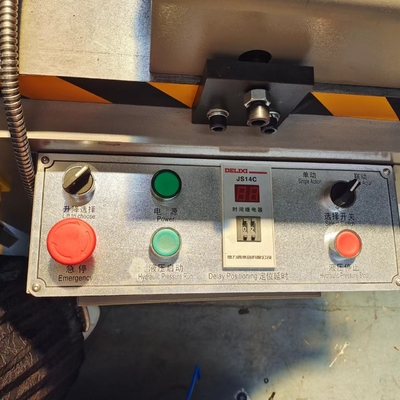 Máquina de combinar el ángulo de perfil de ventanas de tipo hidráulico de trabajo pesado para pujar el ángulo de aluminio