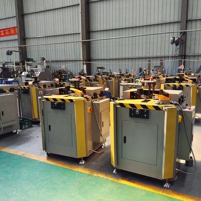 Máquina de combinar el ángulo de perfil de ventanas de tipo hidráulico de trabajo pesado para pujar el ángulo de aluminio
