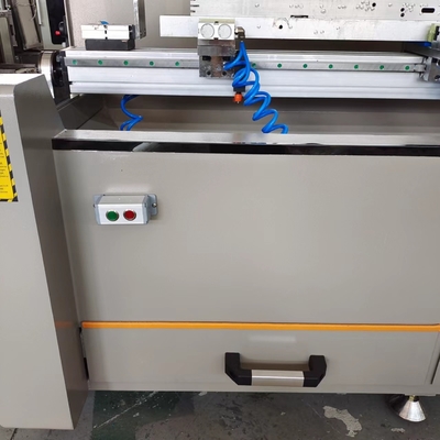 1.5m Máquina de perforación CNC de aluminio 3 + 1 eje fabricación de puertas CNC