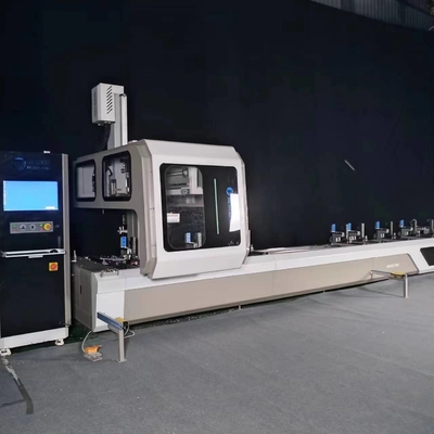 Alta precisión de aluminio de 4 ejes CNC de perforación fresado centro de mecanizado ATC máquina de puertas de ventana con huso giratorio