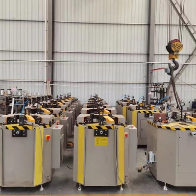 Máquina de acoplamiento de esquinas de aluminio para ventanas de aluminio 48KN Presión de acoplamiento