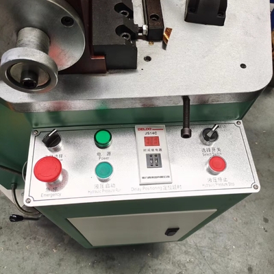 Herramienta de acoplamiento de esquinas de aluminio Máquina de ventanas de aluminio