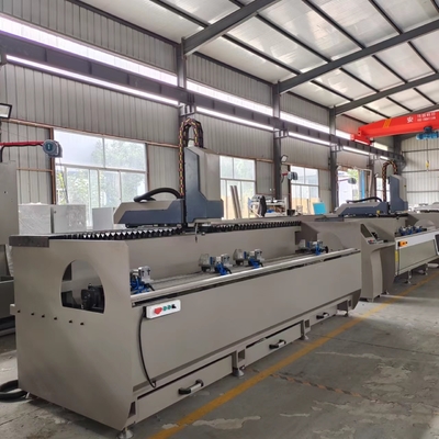 2500mm máquina de fresado de perforación CNC automática de cortina de pared y puerta de aluminio de procesamiento de ventanas de fabricación