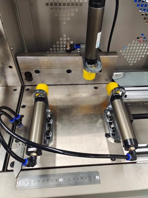 Máquina automática de corte de conector de esquina de Miter Saw CNC para ventana de aluminio con 500 cuchillas de sierra