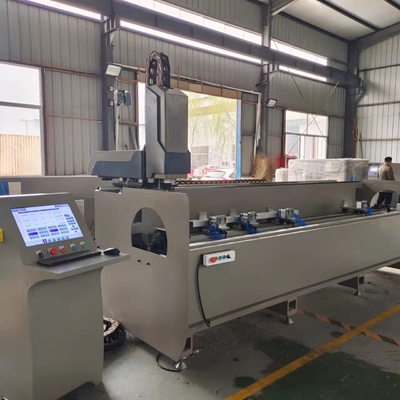 China Fábrica de maquinaria Weike Suministro 3 + 1 eje máquina de fresado de perforación CNC mesa de trabajo puede girar +-90 grados