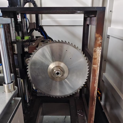 Máquina de fresado de extremo de aluminio CNC Máquina de fabricación de aluminio y puertas de ventanas de PVC