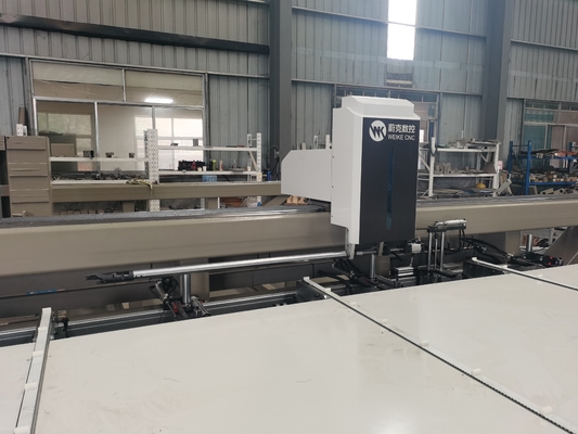 Máquina de corte de aluminio CNC de 550 mm