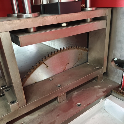 Máquina de corte automática de alta resistencia de aluminio UPVC con ángulo de corte de 90