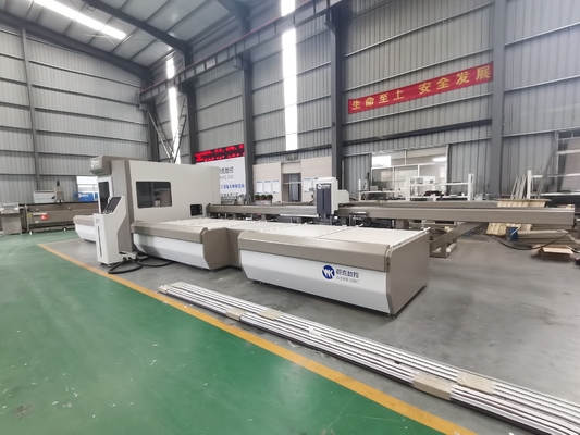 Gran centro de corte de PVC de aluminio CNC para ángulo de corte de 45 y 90 con carga y descarga automáticas