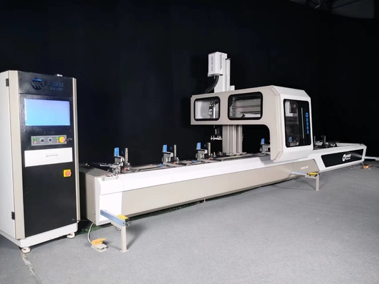 6500mm Centro de mecanizado CNC de 4 ejes Máquinas CNC para el procesamiento de perfiles de pared de cortina de aluminio