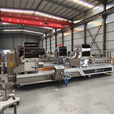 Equipo de corte de aluminio UPVC controlado por CNC con hoja de sierra 550