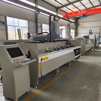 Fresadora de perforación CNC de 3 ejes Upvc con un solo husillo