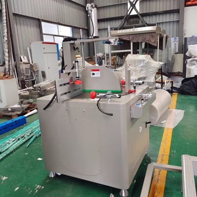 Máquina de ventanas y puertas de perfiles de aluminio de cabeza única de corte por ángulo variable