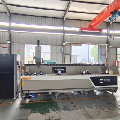 12KW 3+1 Axis Centro de mecanizado CNC Máquinas de perforación y fresado