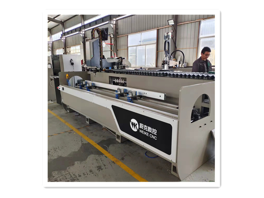 centro de mecanización de aluminio de proceso del Atc de la longitud de los 3.2m para el proceso del perfil de la ventana