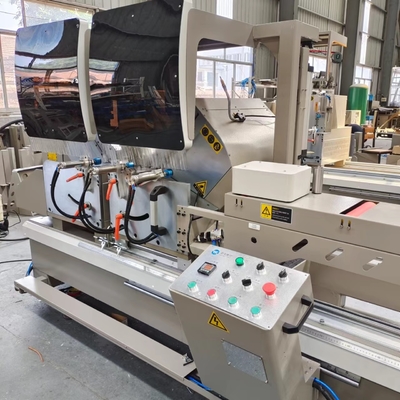 El tipo inglete principal del indicador digital del doble consideró para el aluminio y el corte del perfil de Upvc