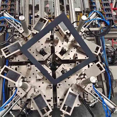 Máquina de agrupamiento de esquinas CNC de cuatro cabezas para puertas y ventanas de aluminio